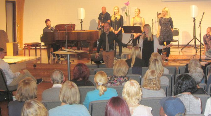 Tiistai Patrick Tiainen predikan saarna w worship i 2016-09-13 Tukholma Upplands-Väsby