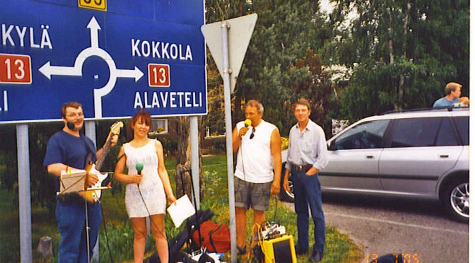 100 människor blev kristen i Kaustinen Folk Music Festival i Finland i 2005 i en vecka!