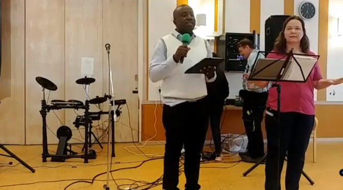 Video: David’s groups Saturday meeting of 2019-05-19. Preaching Aud Sölvberg David’s grupp söndagsmötet i 2019-05-19  Predikar: Aud Sölvberg